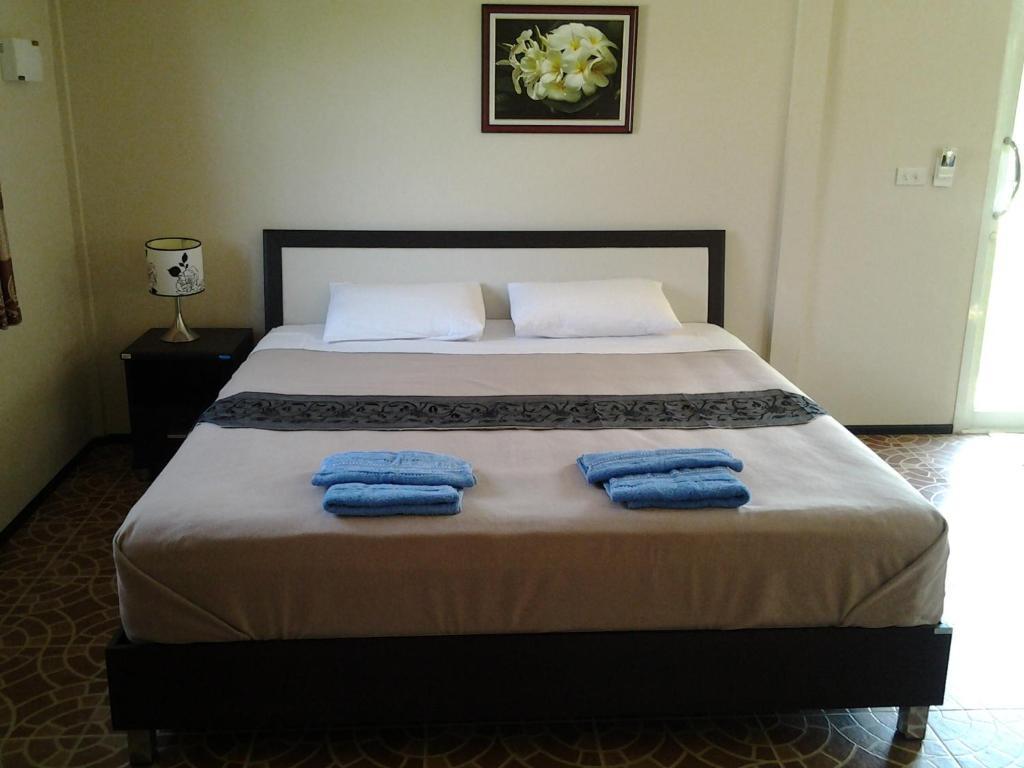 Moon River Resort Ubon Ratchathani Værelse billede