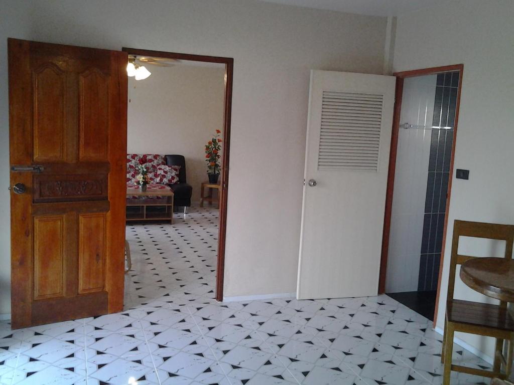 Moon River Resort Ubon Ratchathani Værelse billede