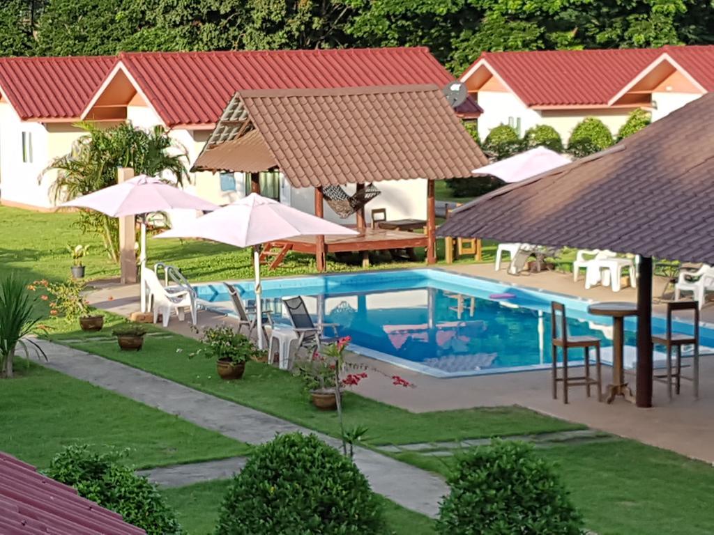 Moon River Resort Ubon Ratchathani Eksteriør billede