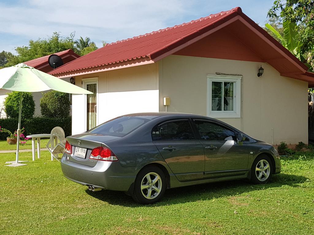Moon River Resort Ubon Ratchathani Eksteriør billede